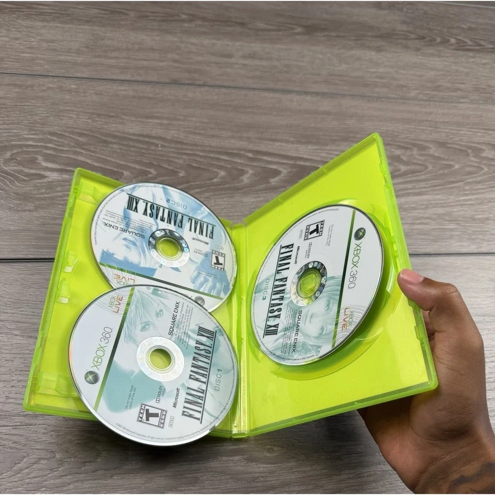 Final Fantasy XIII (Microsoft Xbox 360, 2010)